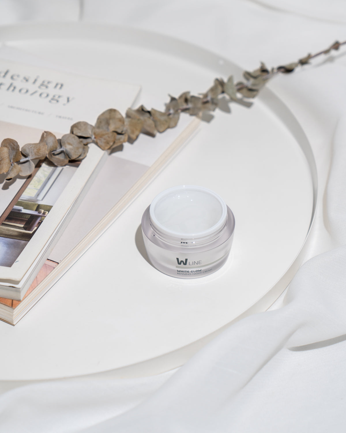 White Glow Refining Night Cream