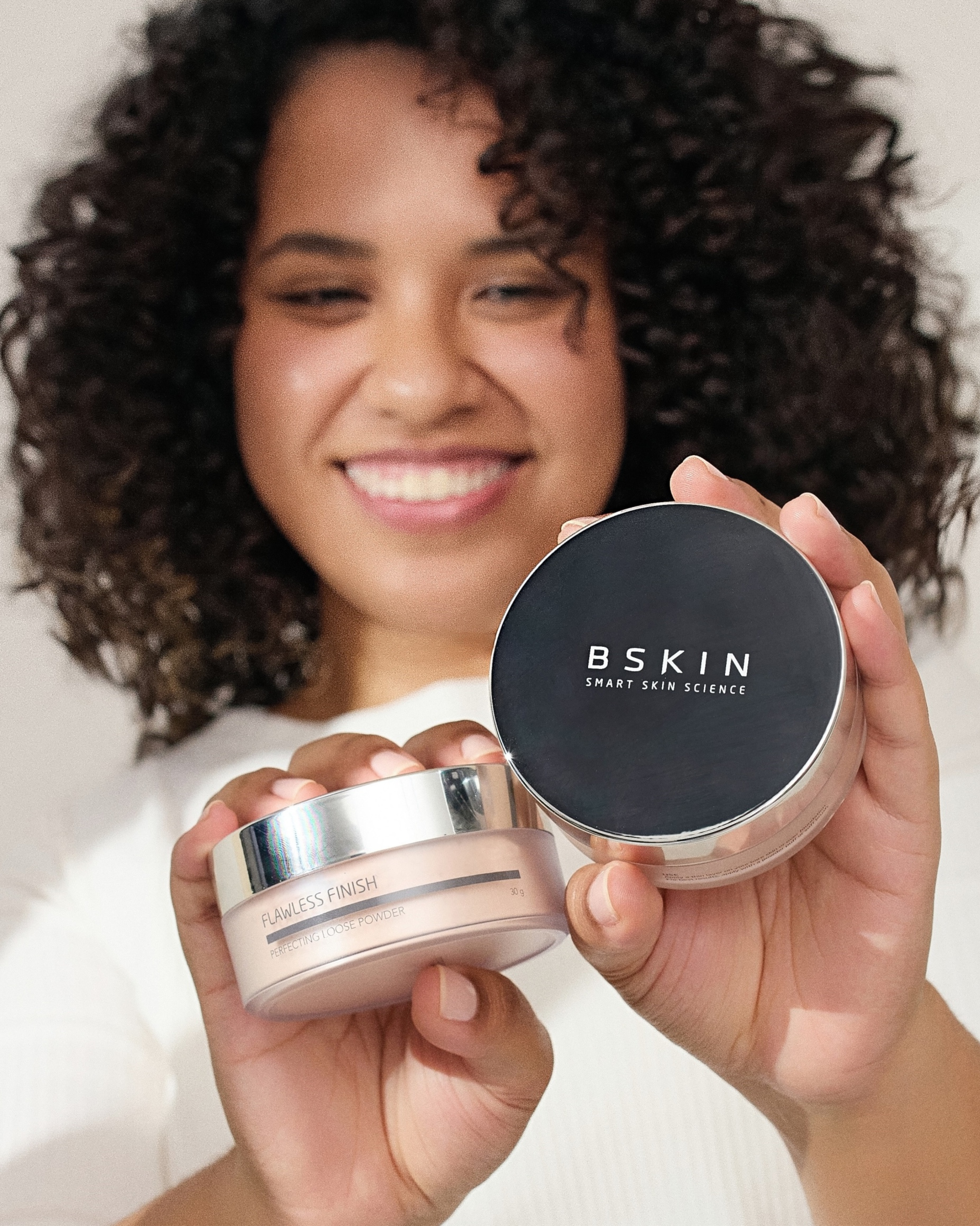 Flawless Finish Perfecting Loose Powder