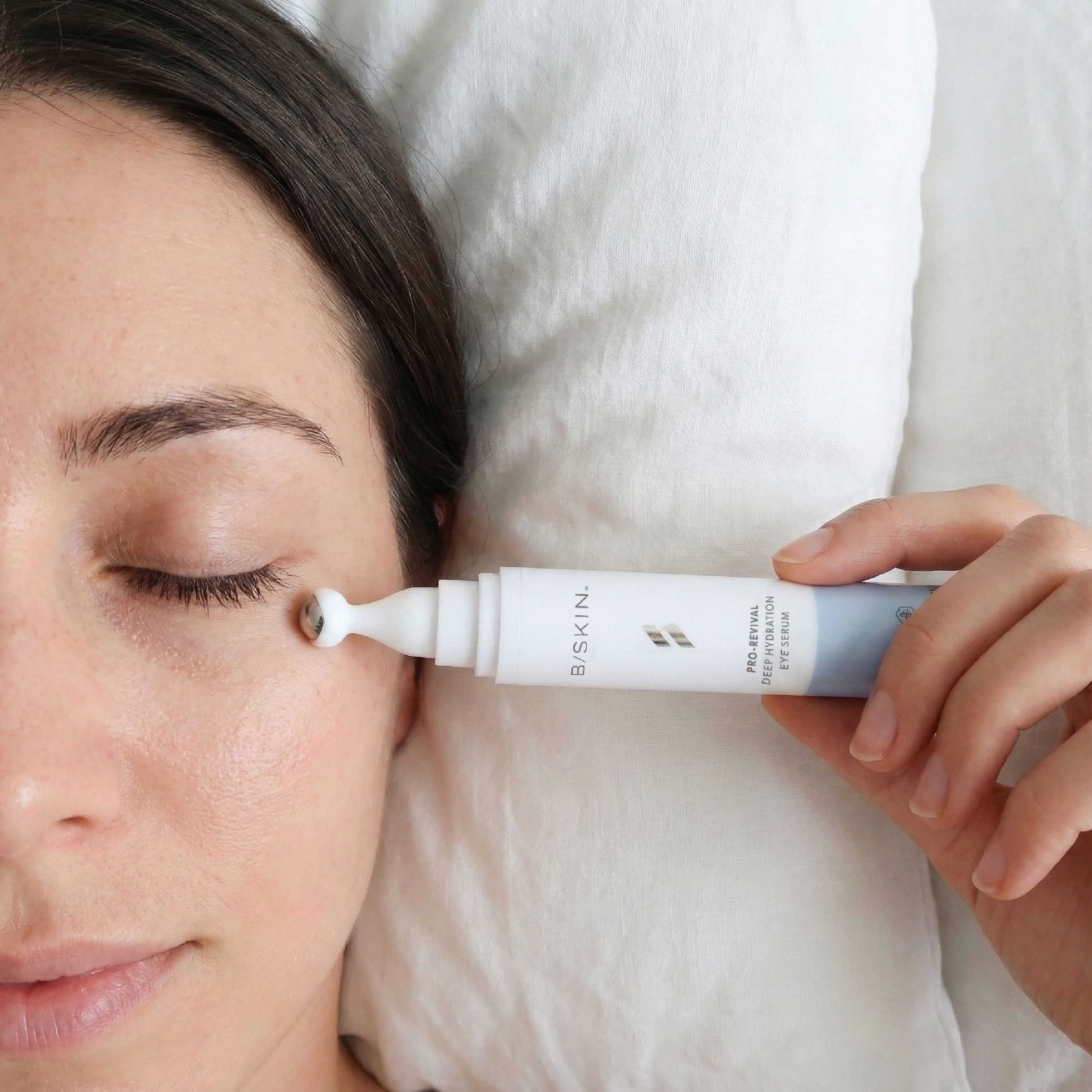 DEEP HYDRATION EYE SERUM